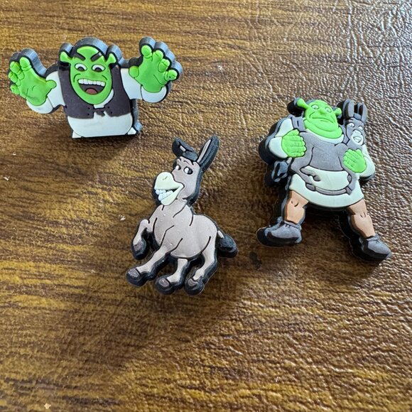 18 piece Shrek Crocs Charms, 8 ears, 10 Shoe Decor Accessories, white crocs - Picture 5 of 12